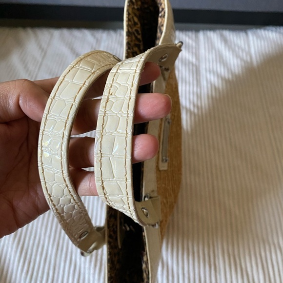 D&G Straw and Cream Leather Shoulder Tote main image 3